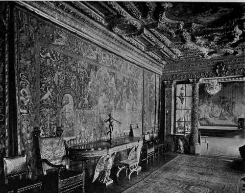 Plate no. 25. An interior that illustrates the proper use of tapestries.