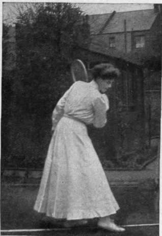 2 Lawn Tennis 300359