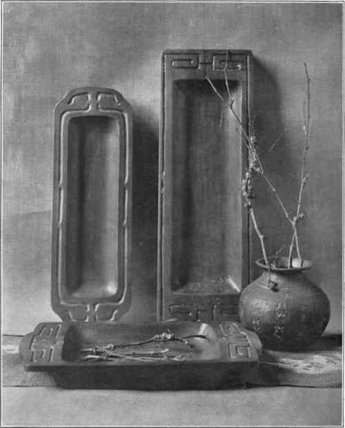 Fig . 169. Trays with line grooving .