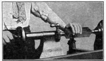 Lesson I Placing Work In The Lathe 6