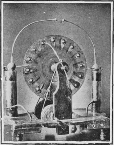 A home made Wimshurst machine