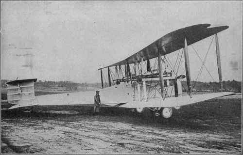 Copyright by Underwood & Underwood, N. Y. THE FlRST FlIER TO CROSS THE OCEAN WlTHOUT STOP