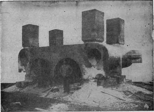 The Largest Steel Casting in the World.* (See page 421.)