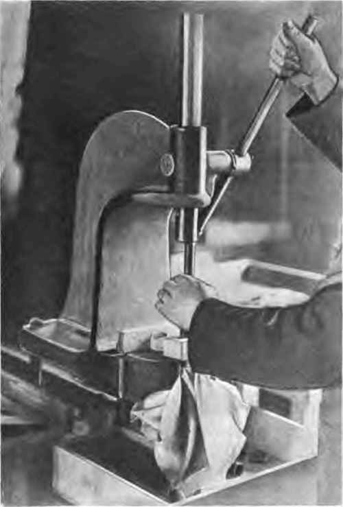 Arbor press.